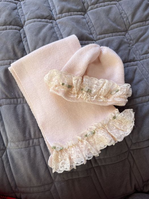 Весняна шапка на 6 міс - 1 рік