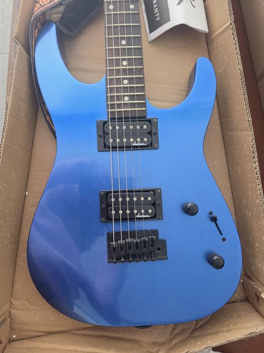Guitarra Jackson Dinky de 2017