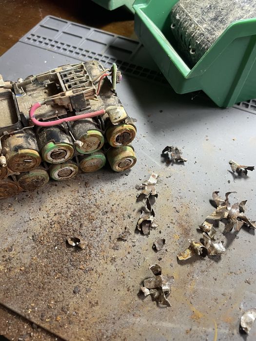 Regeneracja baterii odkurzaczy bezprzewodowych