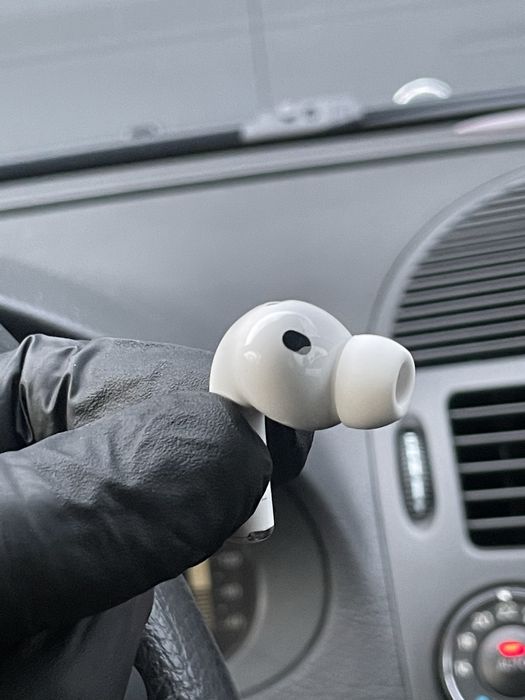 Левый AirPods Pro 3, AirPods Pro 3