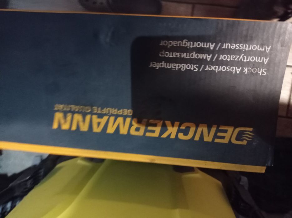 Amortyzatory przednie Hyundai i 30