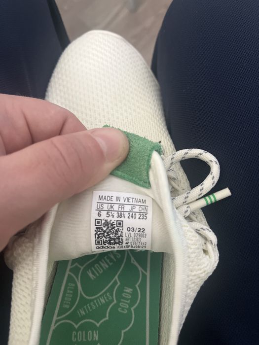 ADIDAS  TENNIS HU  38 2/3 розмір