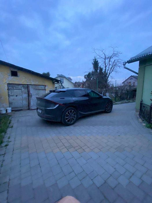 Продам будинок по вулиці Симеренків.