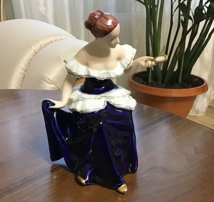 Статуетка Royal Dux Чехия
