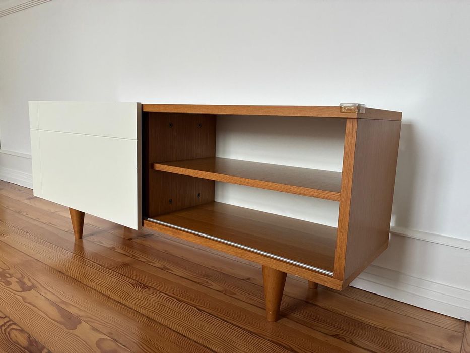 Móvel TV marca Design Tema Home