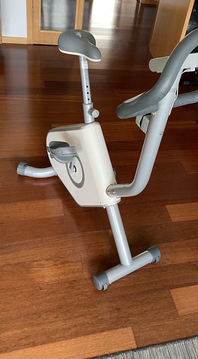 Bicicleta estática FC100 Domyos