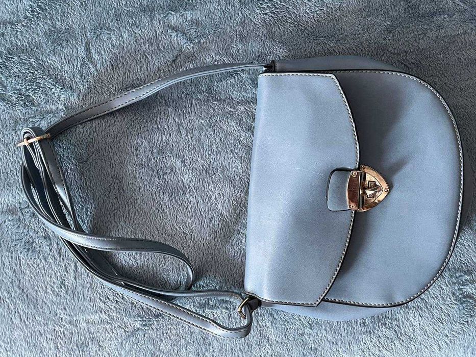 Torebka damska listonoszka szara z regulowanym paskiem