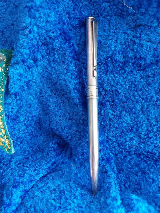 Caneta de prata Aurora