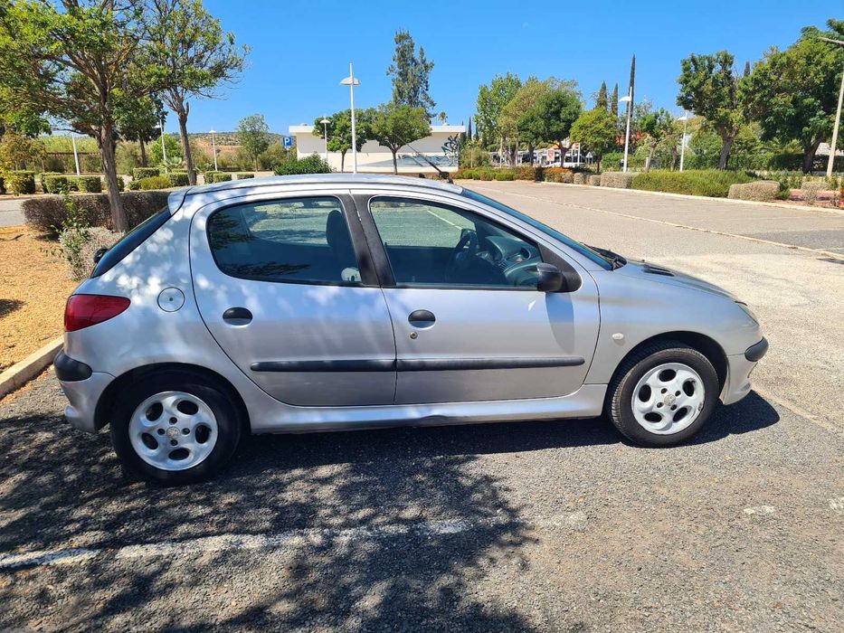Peugeot 206 1.1 Hatchback C AC