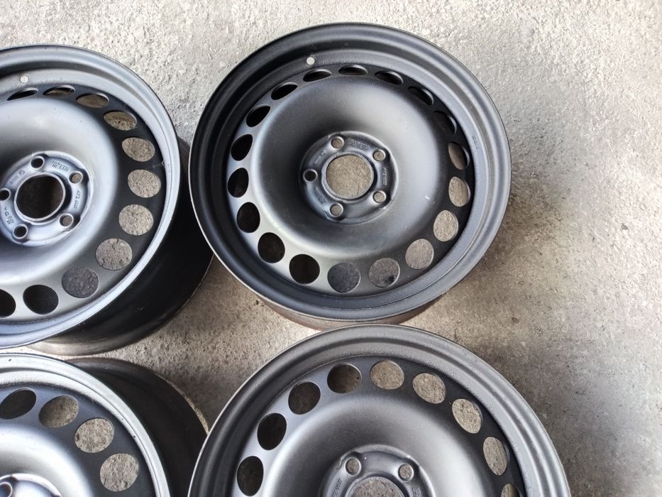 4x felgi stalowe 16 5x112 Audi A4 B8