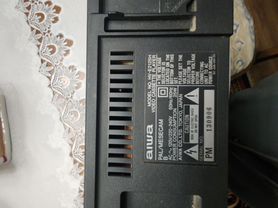 Magnetowid Aiwa japoński