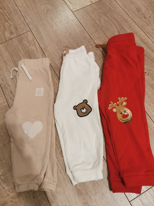 Paka ubranek dla dziewczynki 74/80