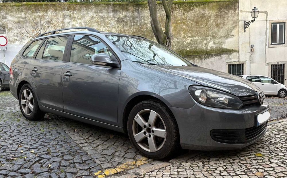 VW GOLF VARIANT 2012 poucos kms