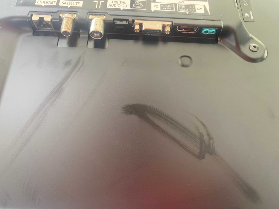 телевізор panasonic tx-l47etx54