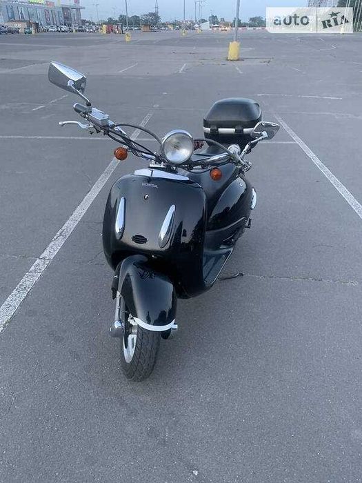 Вінтажний скутер 90 куб.