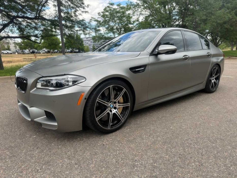 BMW M5      2016