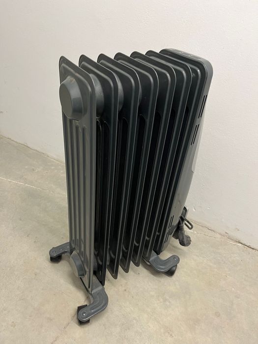 Aquecedor AEG 1.800W