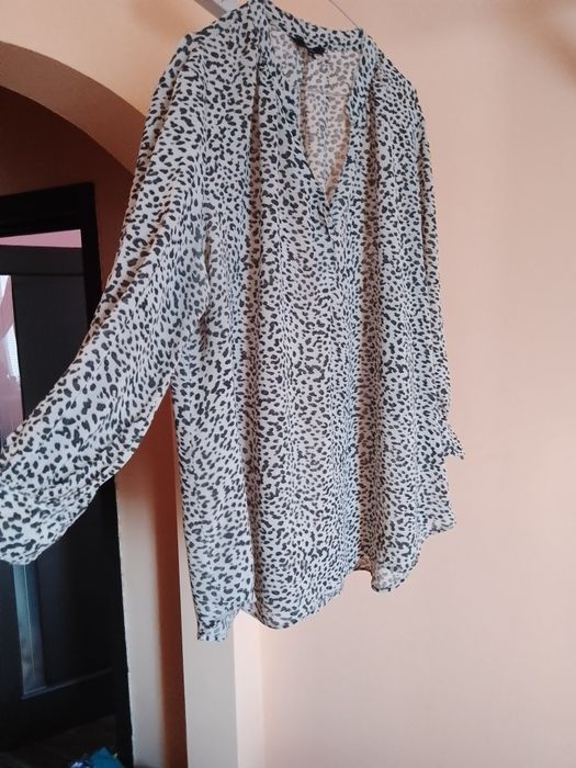 Продам жіночу блузку, 54-56 р.