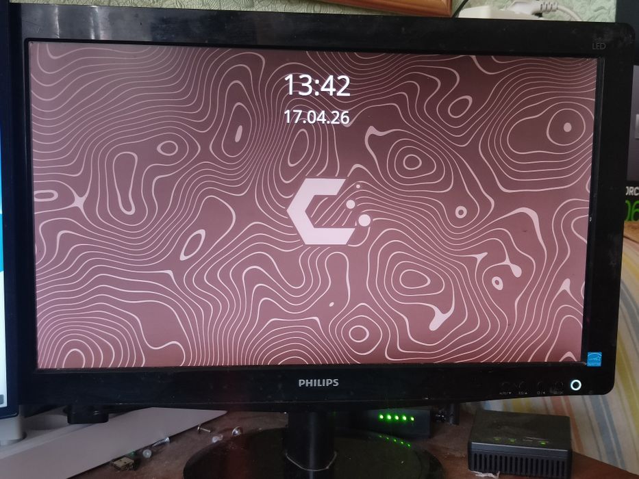 Монитор philips 196V3LSB7/01