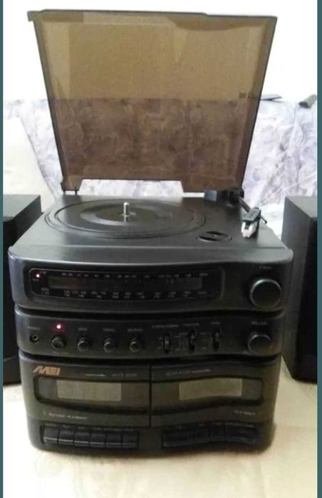 Giradiscos/radio/cassetes