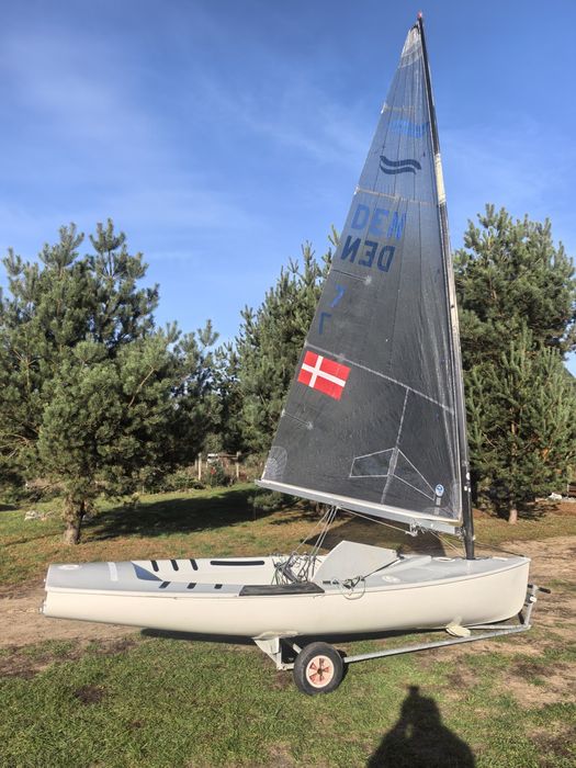 Finn Pata regatowa żaglówka