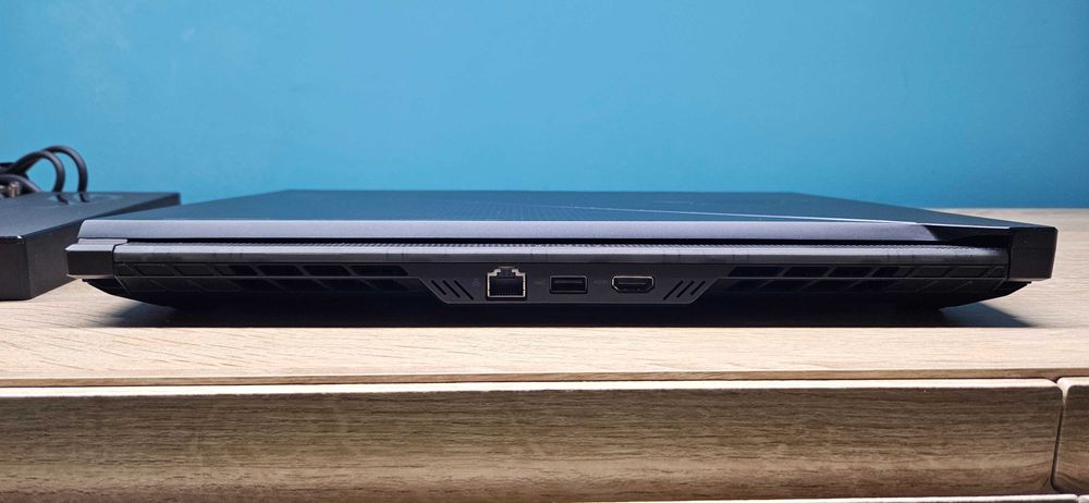 Asus ROG Zephyrus Duo 16 GX650RX-LO154X, Ryzen 9 6900HX, RTX 3080Ti