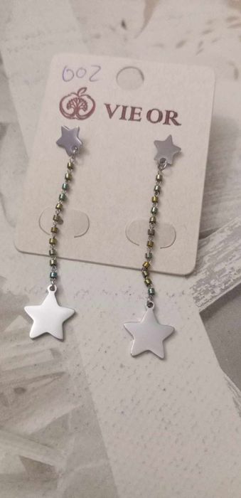 Brincos em aço inoxidável