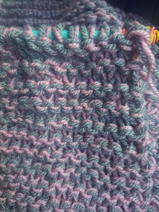 Miękki szal chusta handmade ścieg francuski boho