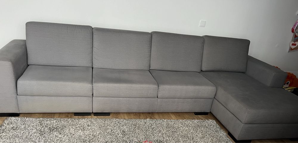 Sofá com Chaise Longue