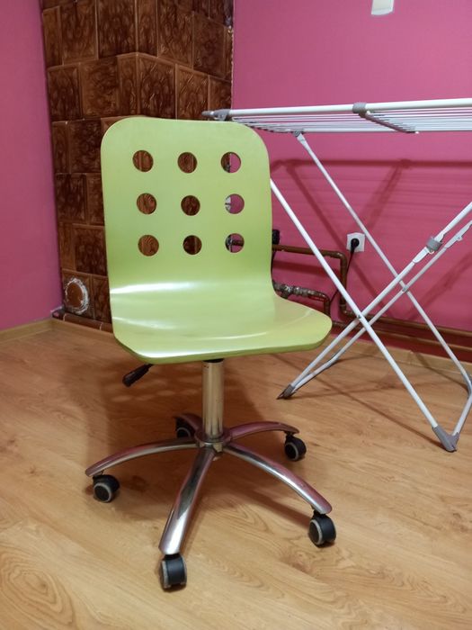 Sprzedam krzesło obrotowe