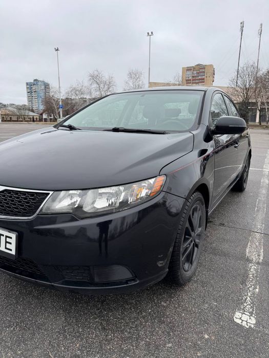 Kia Forte (Cerato) 2.0. 2012