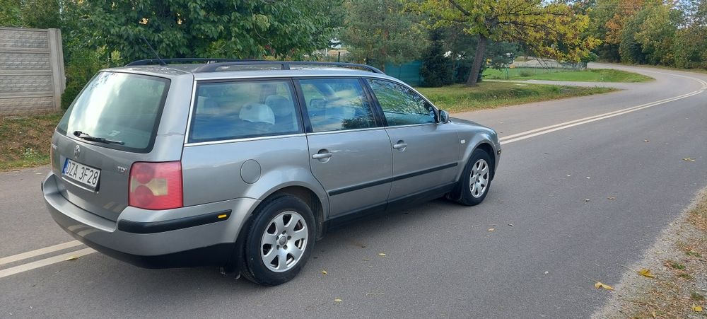 1.9 tdi 101 ps SALON Pl Świebodzice • OLX.pl