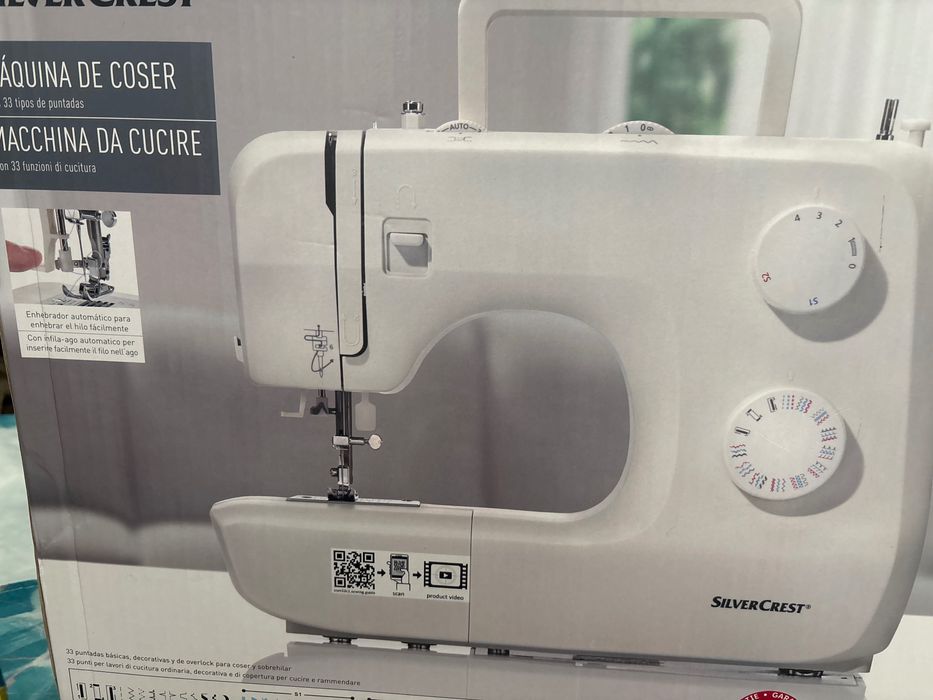 Máquina de costura nova na embalagem 70 euros