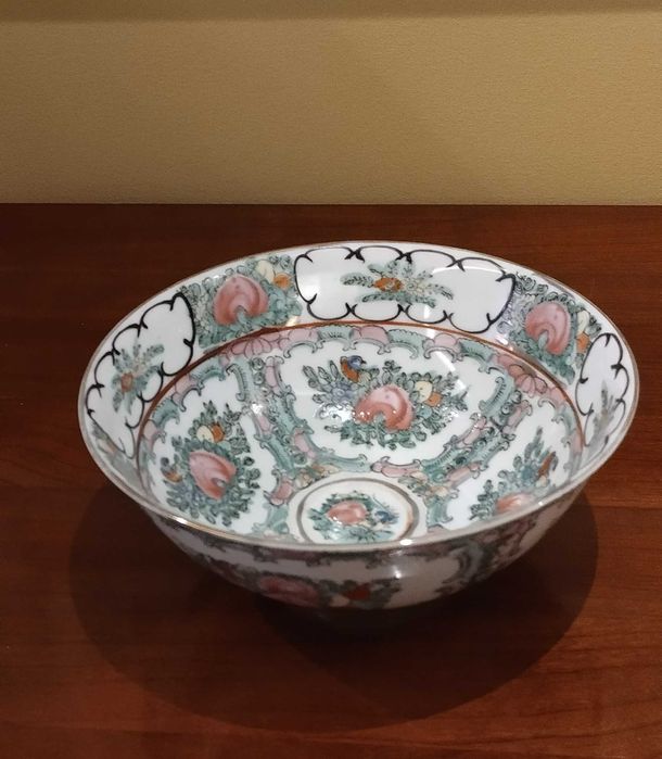 Conjunto de 5 peças em Porcelana de Macau - TUDO 25€