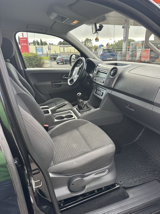 Amarok de 5 Lugares  2.0 TDI 4 Motion Nacional 180 cavalos  unico dono quase 2015 — photo 5