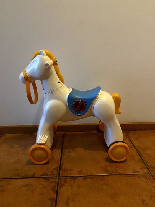 cavalo de criança chico
