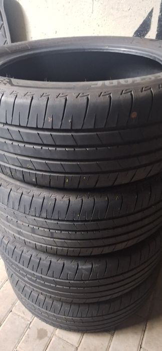 Opony Bridgeston Turanza 215/55R18 z 2022r.