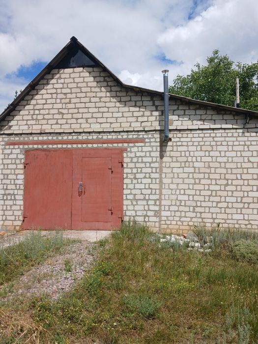 Продається будинок с. Маховік , Берестиньского району ( Красноград)