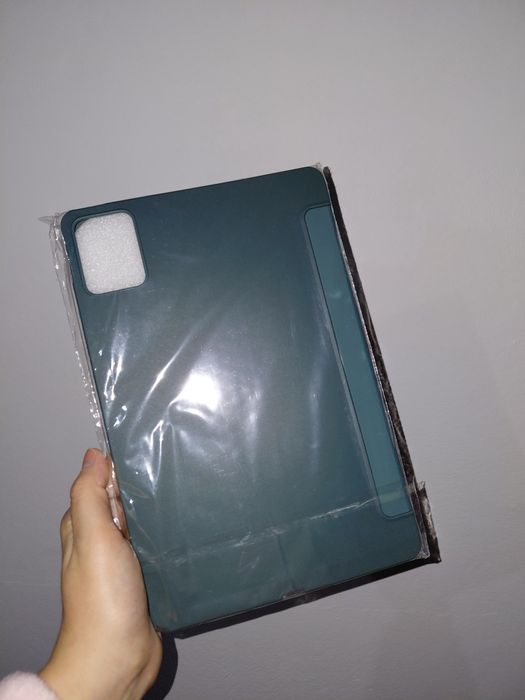Vendo capa tablet ipad 11 (2024)