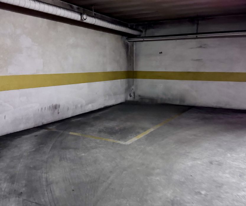 Arrendo lugar de garagem