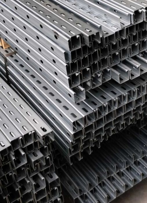 Оцинкованный профиль для крепления солнечных панелей 41x41x1,5 мм