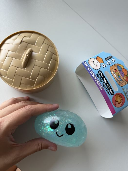 Squishy Mystery Squeez'a Dumpling
