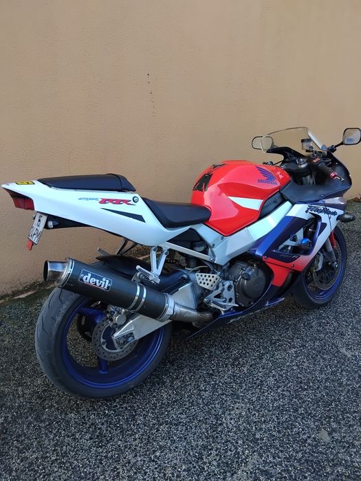 Honda cbr 929 rr 2000