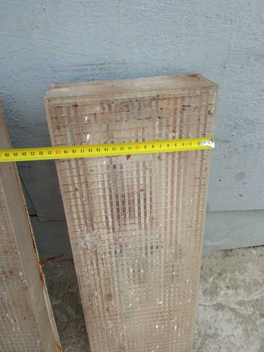 Лампи плафони ліхтарі на дачу в гараж