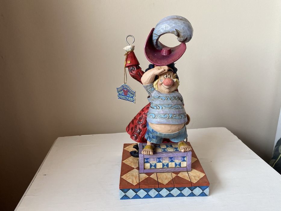 Capitão Gancho e Barrica da Disney, em madeira, original certificado