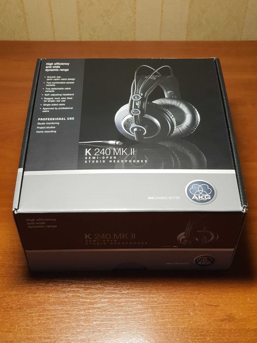 Студійні навушники AKG K240 MKII Black