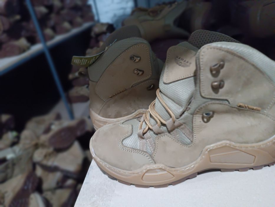 Берцы армос ботинки кросовки ,хамерсы