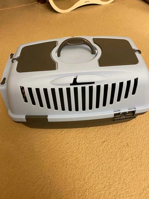 Продам переноску для животных Trixie Capri 2
