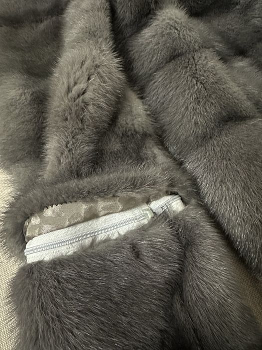 Норкова шуба сіра