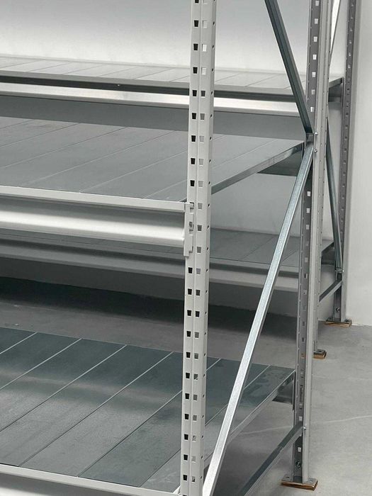 Estantes industriais novas – Sistema modular